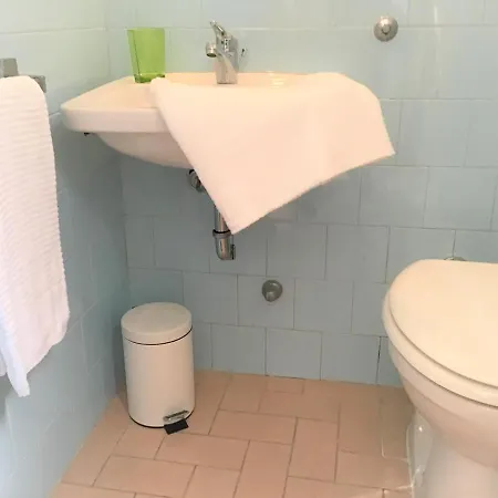 Goodstay Monti 105 Apartment